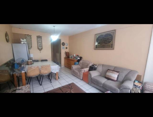 3 BEDROOM APARTMENT FOR SALE IN NORTH BEACH